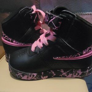 Childrens shoes